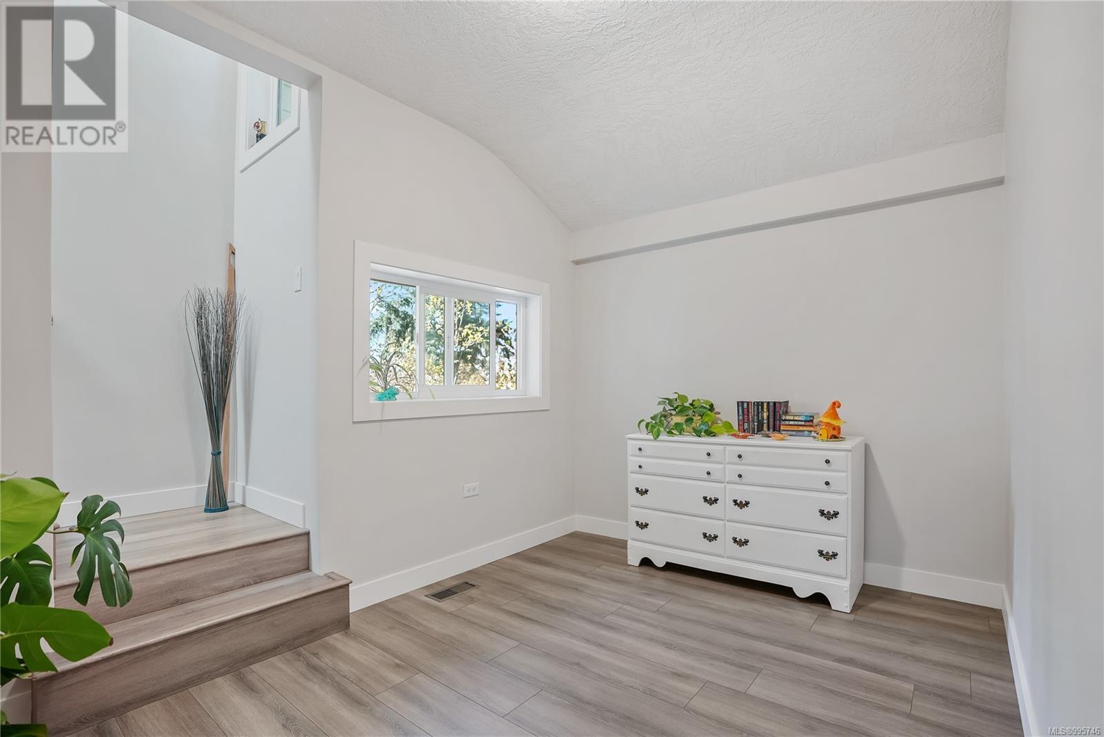 B 602 Kildew Rd, Colwood, British Columbia  V9B 1Z5 - Photo 13 - 995746
