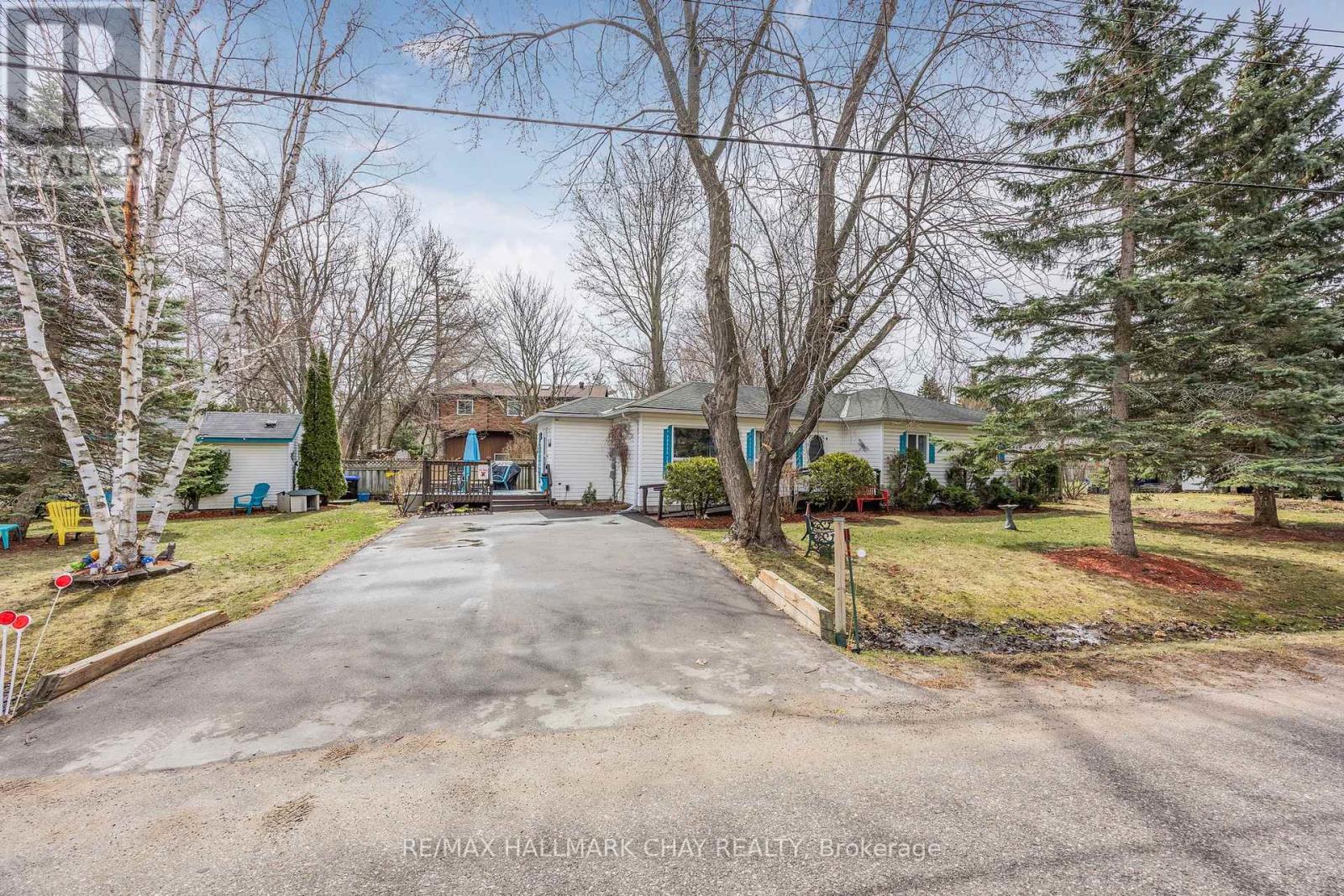 Property at 771 ROBERTS ROAD image 3