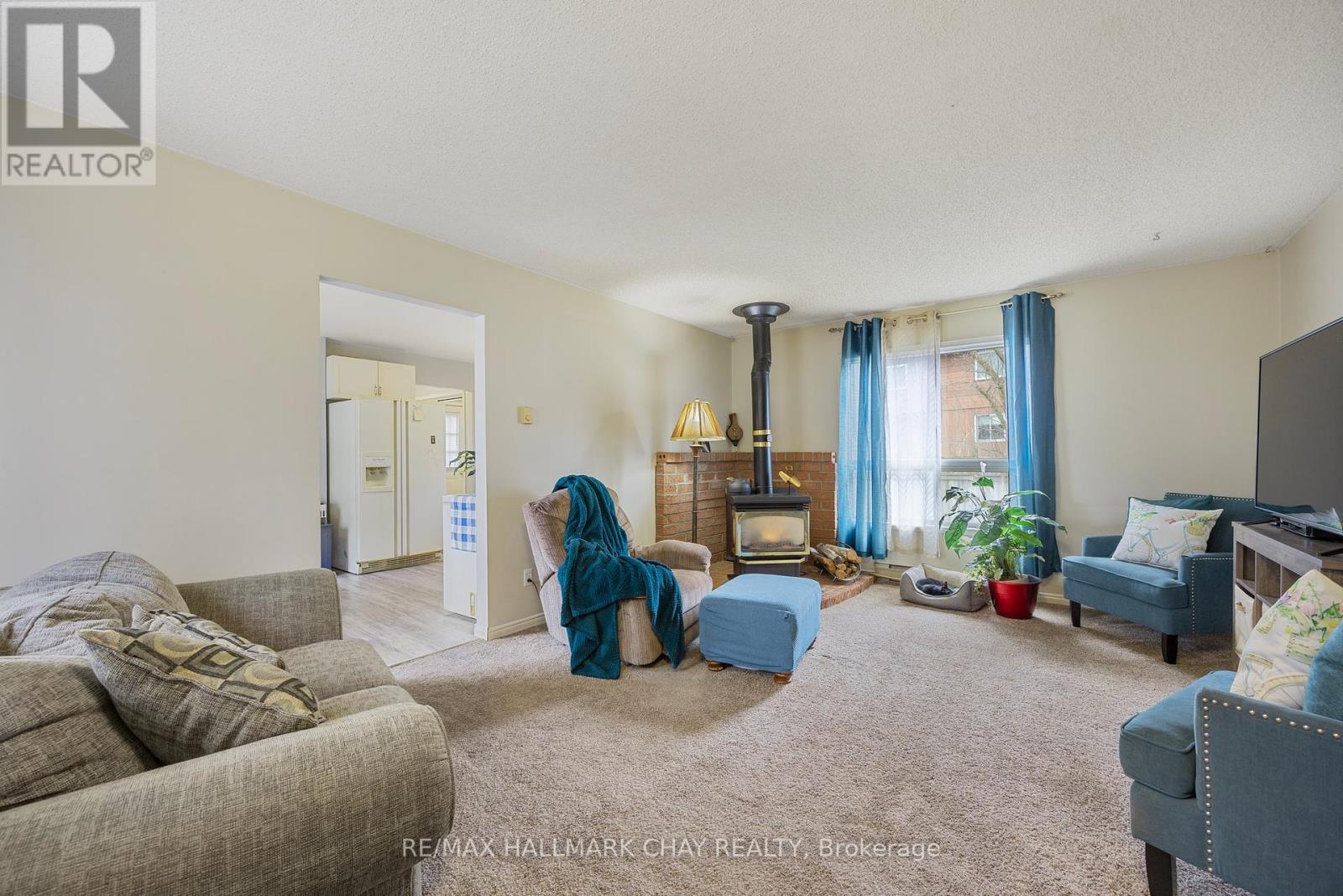 771 Roberts Road, Innisfil, Ontario  L9S 2E4 - Photo 8 - N12091695