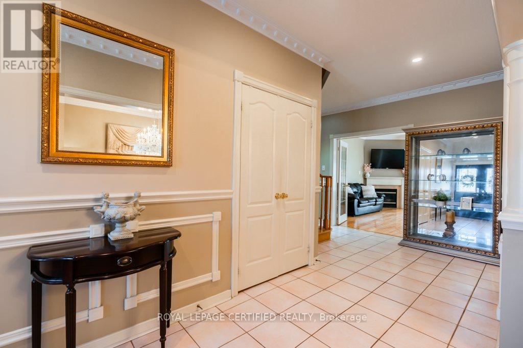 Property at 29 WOODVALLEY DRIVE image 5