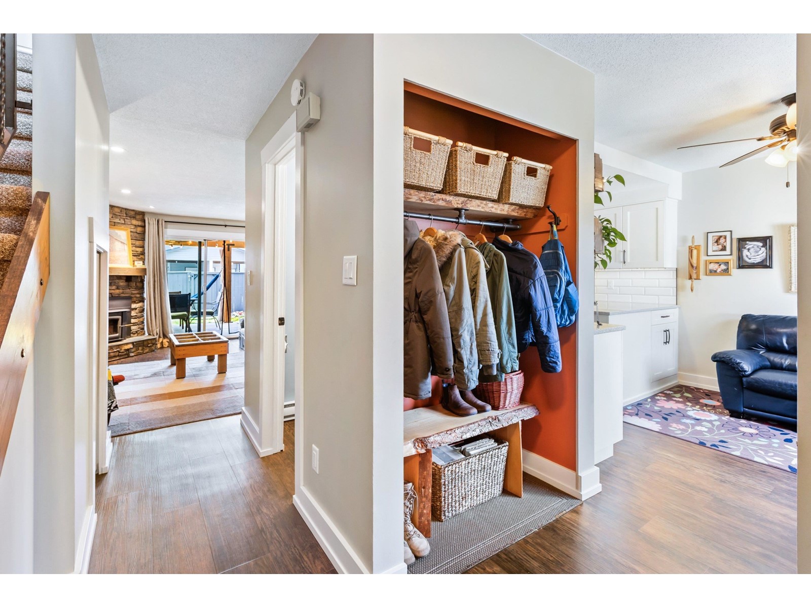 Property at 43 46689 FIRST AVENUE image 4