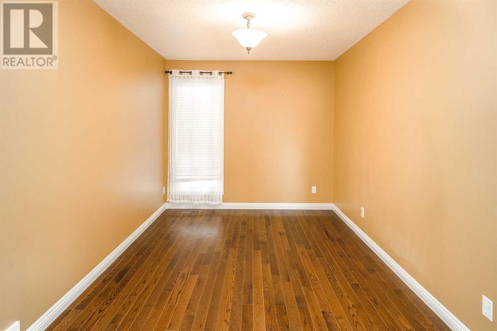 223 Royal Oak Heights Nw, Calgary, Alberta  T3G 5V4 - Photo 11 - A2212481