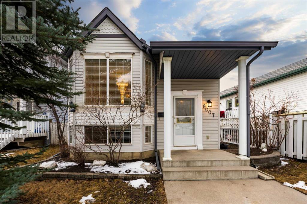 Property at 8007 Laguna Way NE image 2