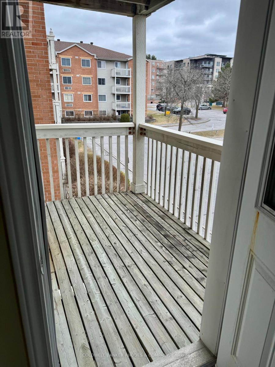 302 - 325 Centrum Boulevard, Ottawa, Ontario  K1E 3W8 - Photo 12 - X12091770