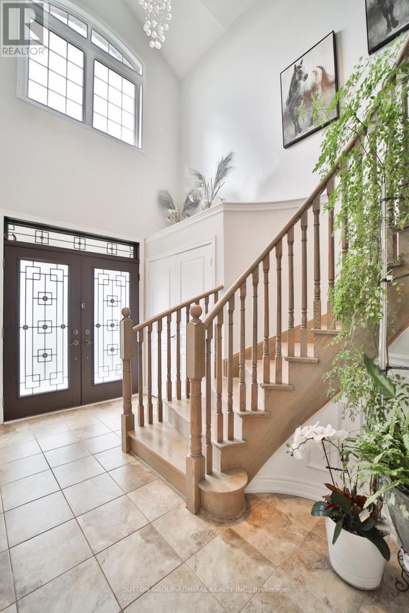 Property at 15 JOCADA COURT image 2