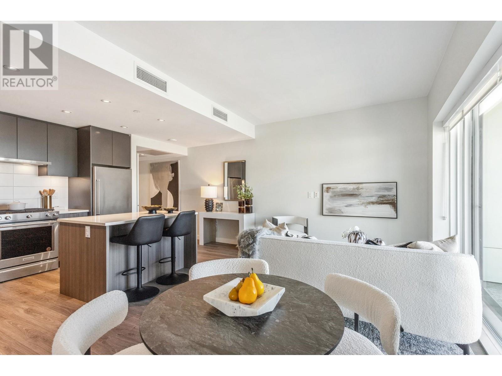 Listing Picture 2 of 40 : 513 3430 E KENT AVENUE SOUTH, Vancouver / 溫哥華 - 魯藝地產 Yvonne Lu Group - MLS Medallion Club Member