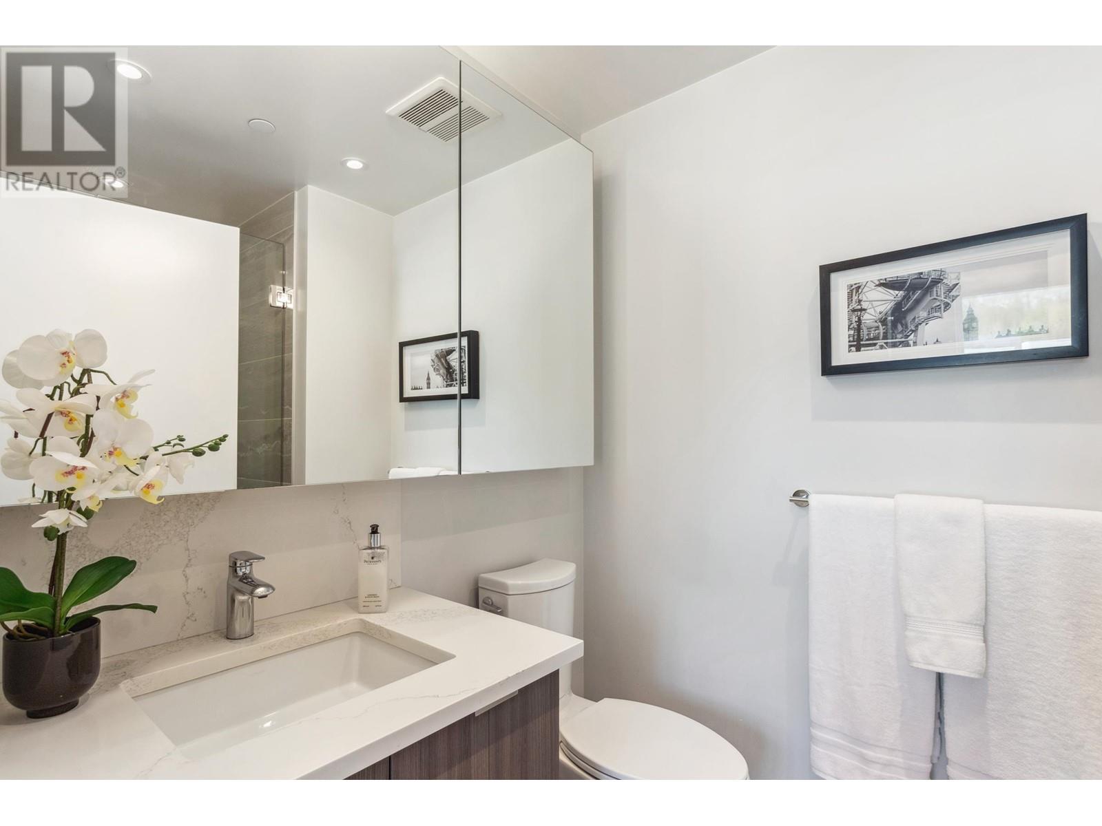 Listing Picture 12 of 40 : 513 3430 E KENT AVENUE SOUTH, Vancouver / 溫哥華 - 魯藝地產 Yvonne Lu Group - MLS Medallion Club Member