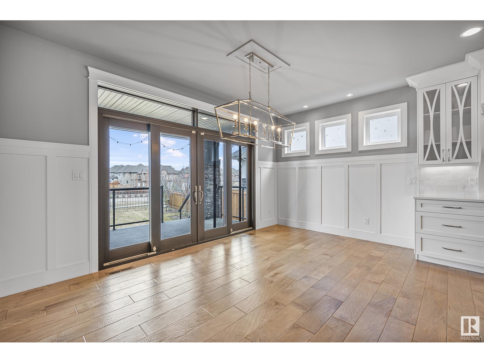 Property at 1197 HAINSTOCK GR SW image 4