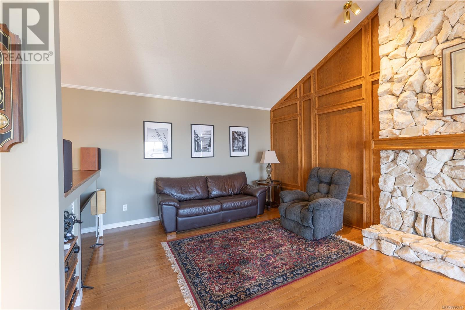 Property at 560 Galerno Rd image 3