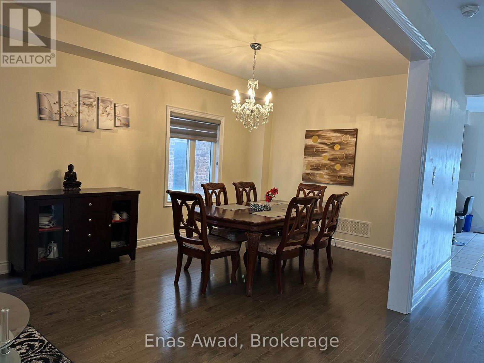 1345 Bardeau Street, Innisfil, Ontario  L0L 1W0 - Photo 11 - N12068031