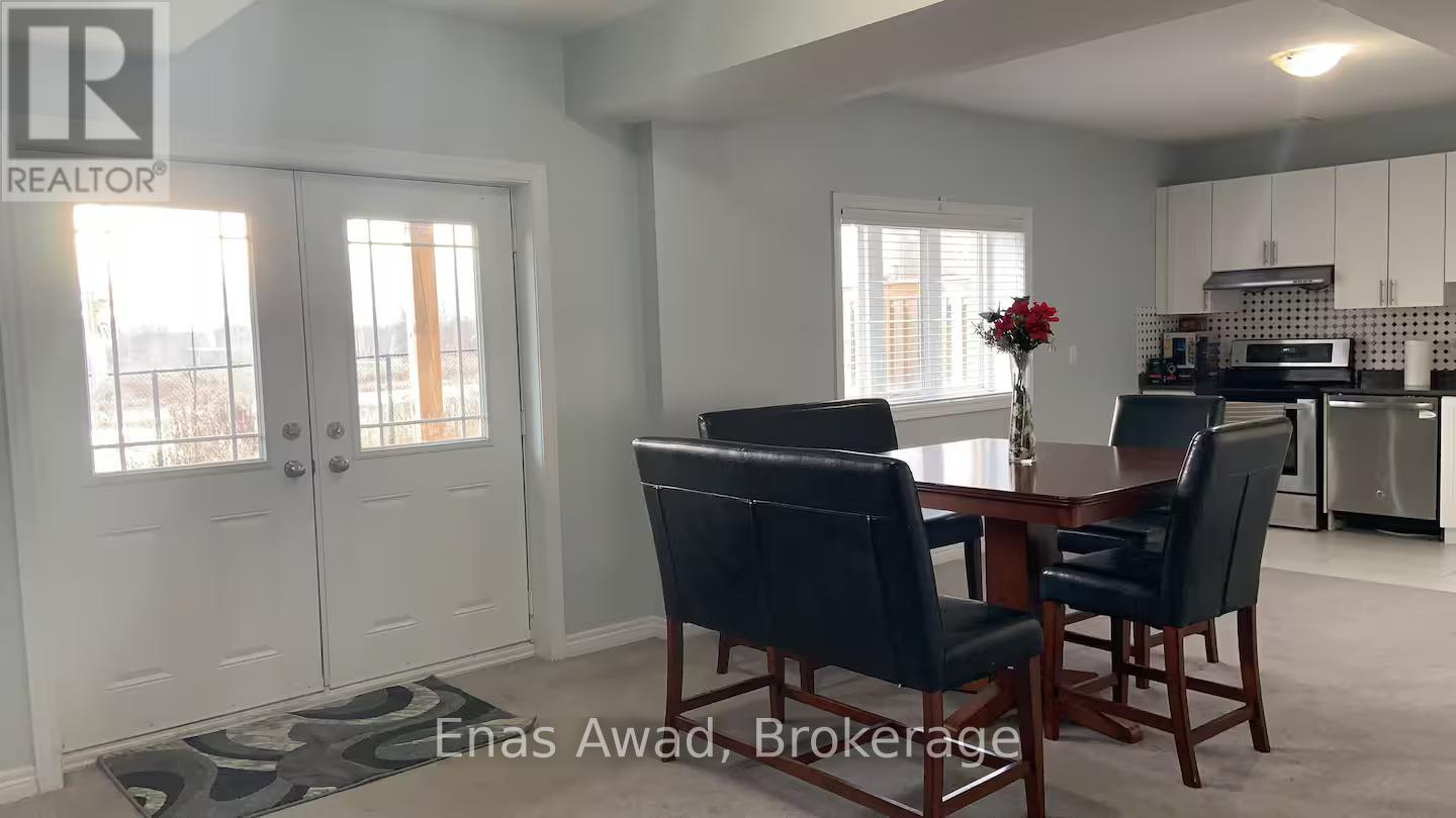 1345 Bardeau Street, Innisfil, Ontario  L0L 1W0 - Photo 37 - N12068031