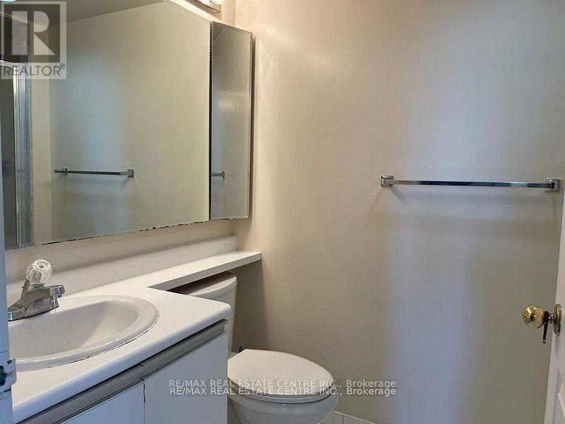 1403 - 265 Enfield Place, Mississauga, Ontario  L5B 3Y7 - Photo 15 - W12091840