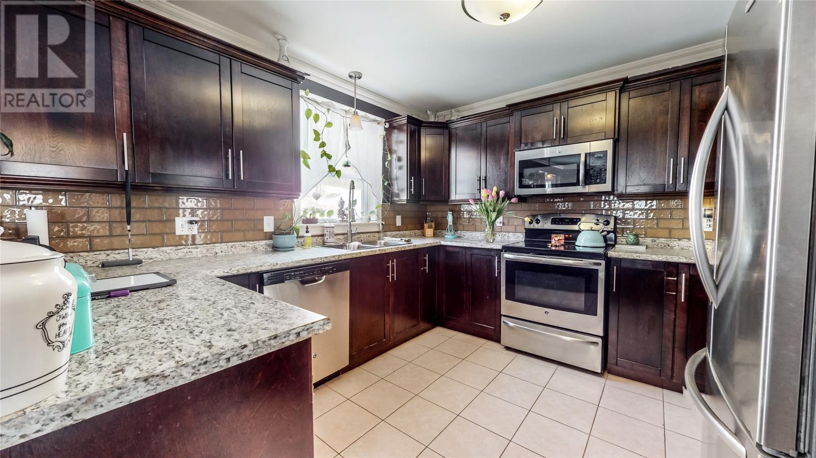 Property at 1308 Thorburn Road image 2