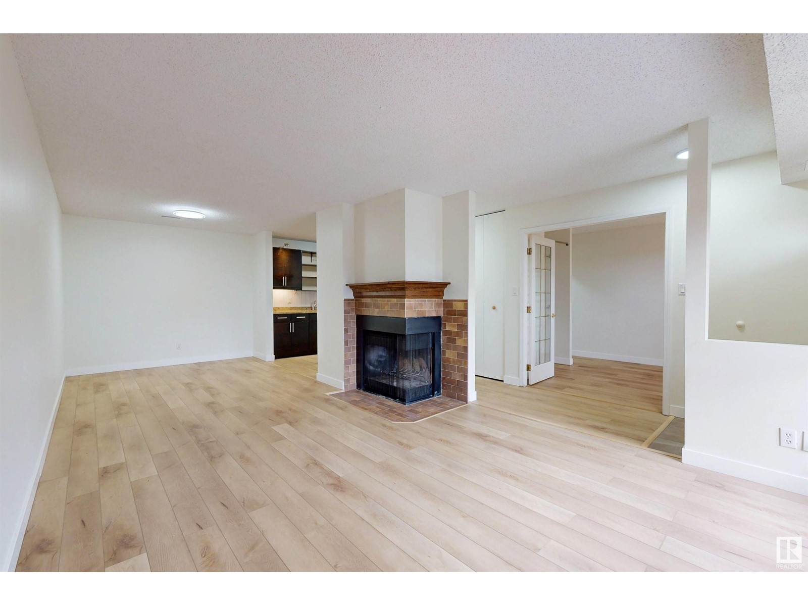 Property at 1134 SADDLEBACK RD NW image 5