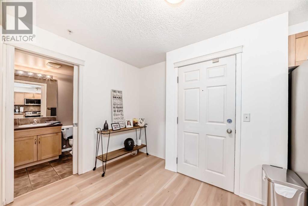 Property at 1113, 70 Panamount Drive NW image 2
