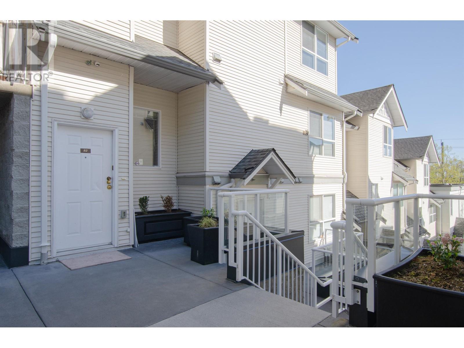 Property at 74 2733 E KENT AVENUE NORTH image 4