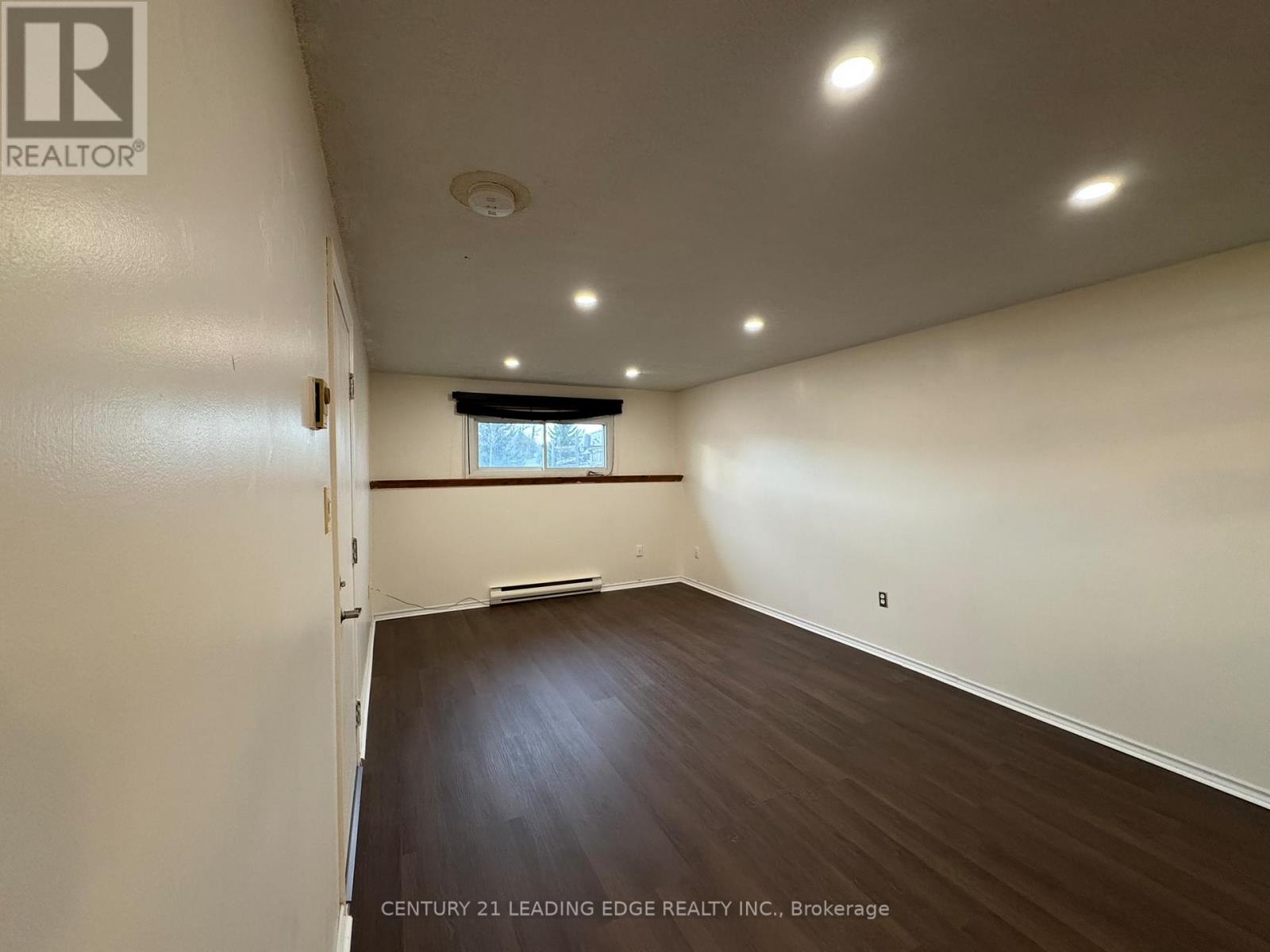 Lower - 29 Wellington Avenue E, Oshawa, Ontario  L1H 8P1 - Photo 2 - E12091841