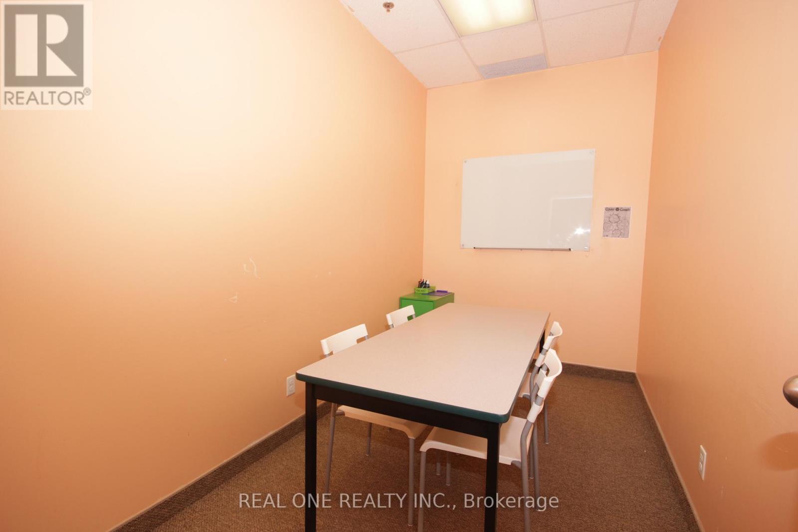 #9 - 1455 Sixteenth Avenue, Richmond Hill, Ontario  L4B 4W5 - Photo 7 - N12087912