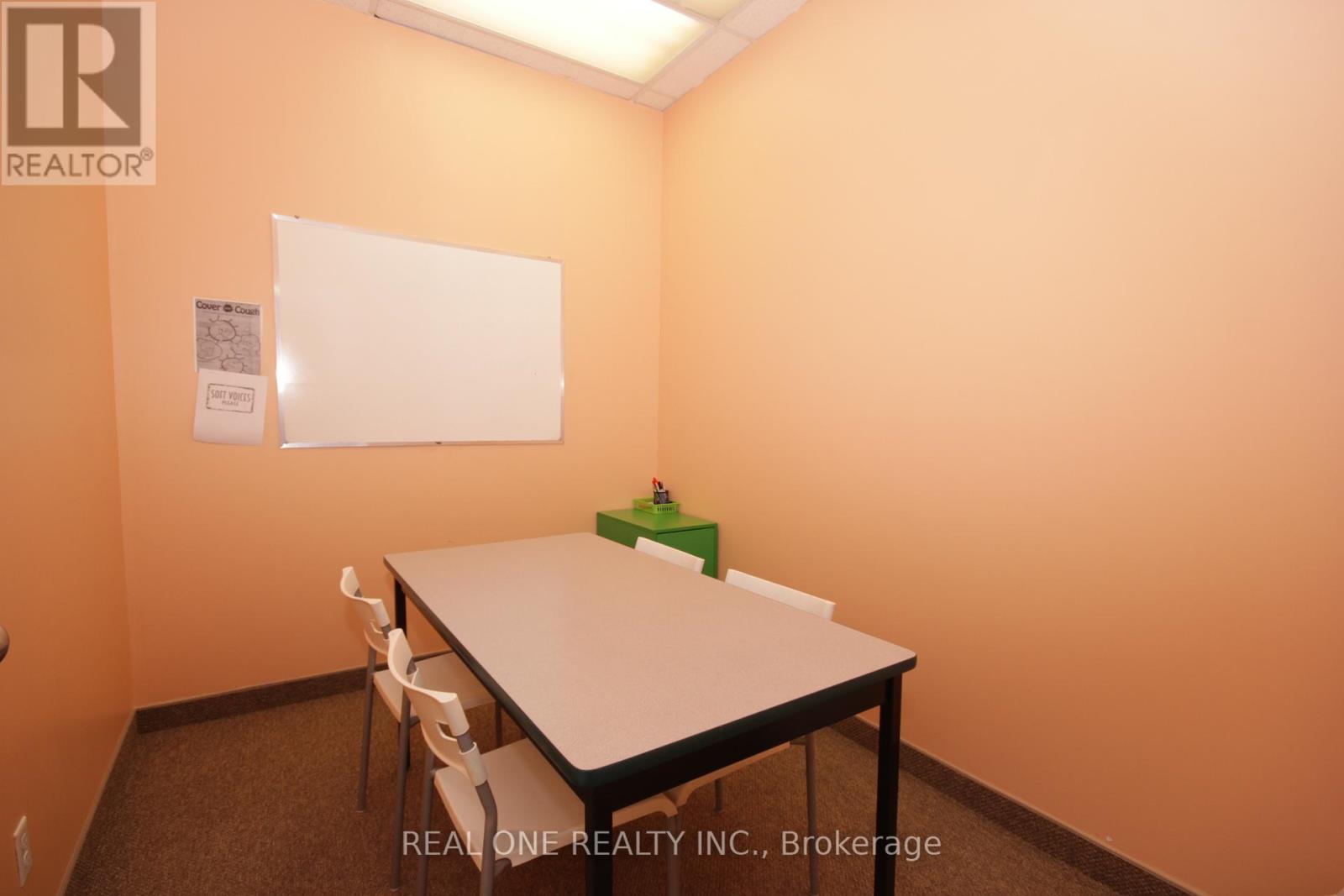 #9 - 1455 Sixteenth Avenue, Richmond Hill, Ontario  L4B 4W5 - Photo 8 - N12087912