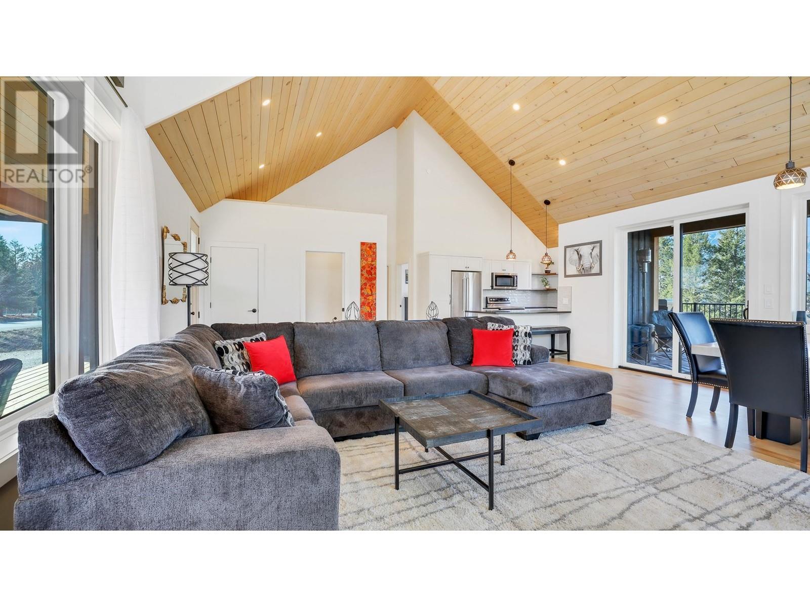 1795 Taynton Road, Windermere, British Columbia  V0B 2L0 - Photo 23 - 10344229