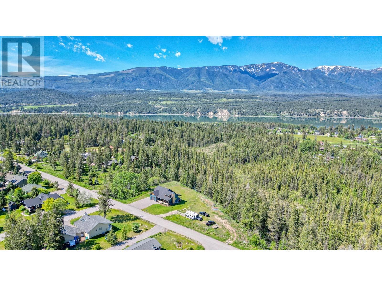 1795 Taynton Road, Windermere, British Columbia  V0B 2L0 - Photo 4 - 10344229