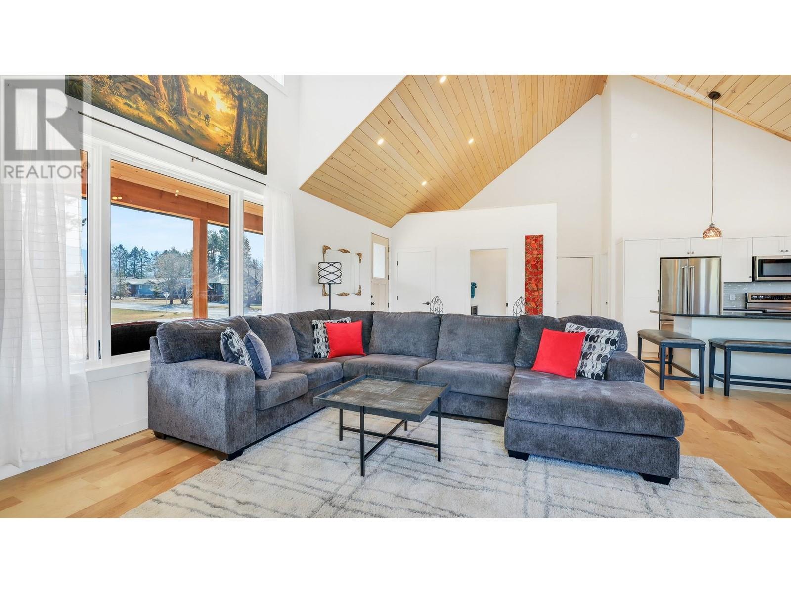 1795 Taynton Road, Windermere, British Columbia  V0B 2L0 - Photo 24 - 10344229