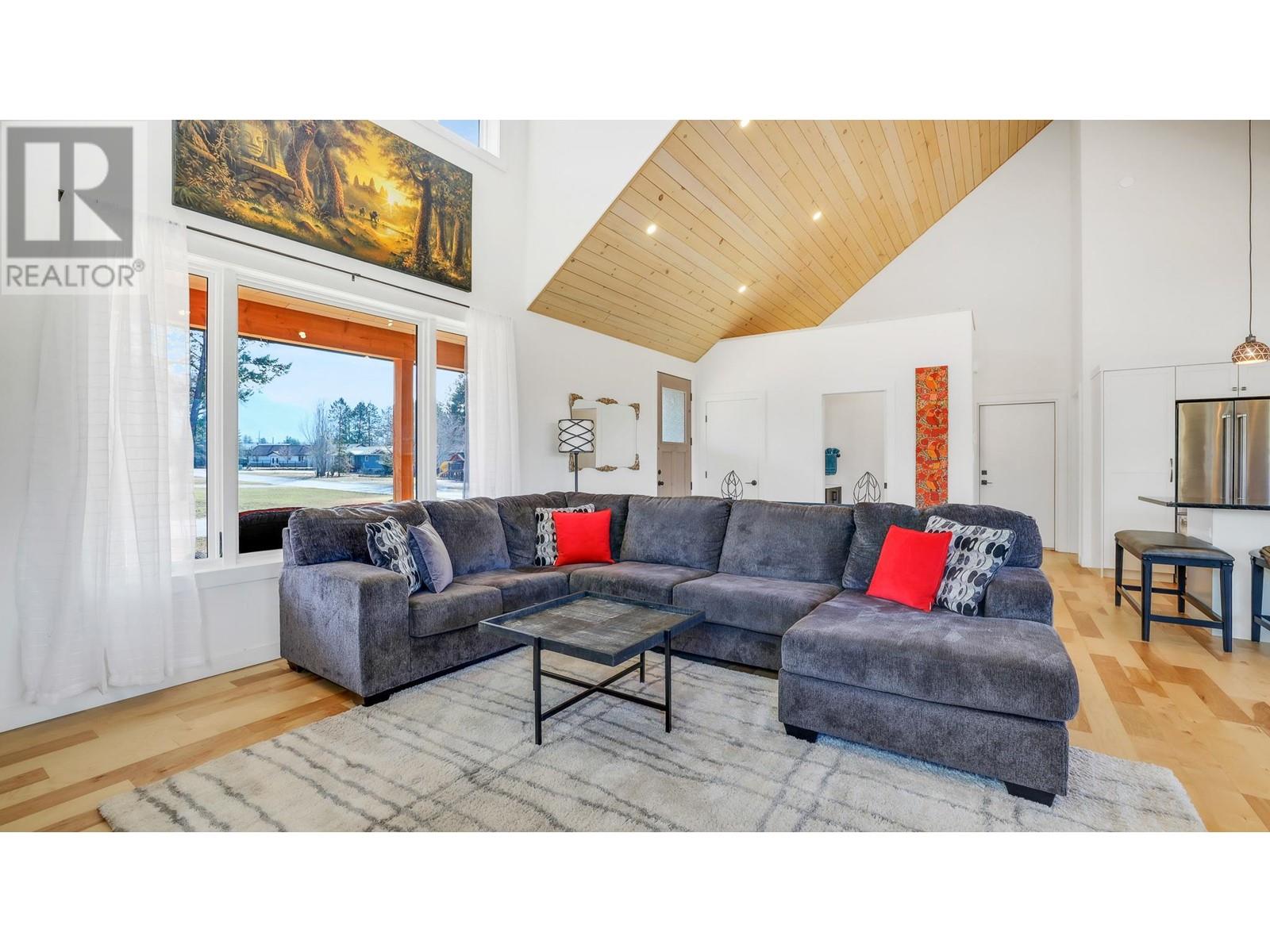 1795 Taynton Road, Windermere, British Columbia  V0B 2L0 - Photo 22 - 10344229