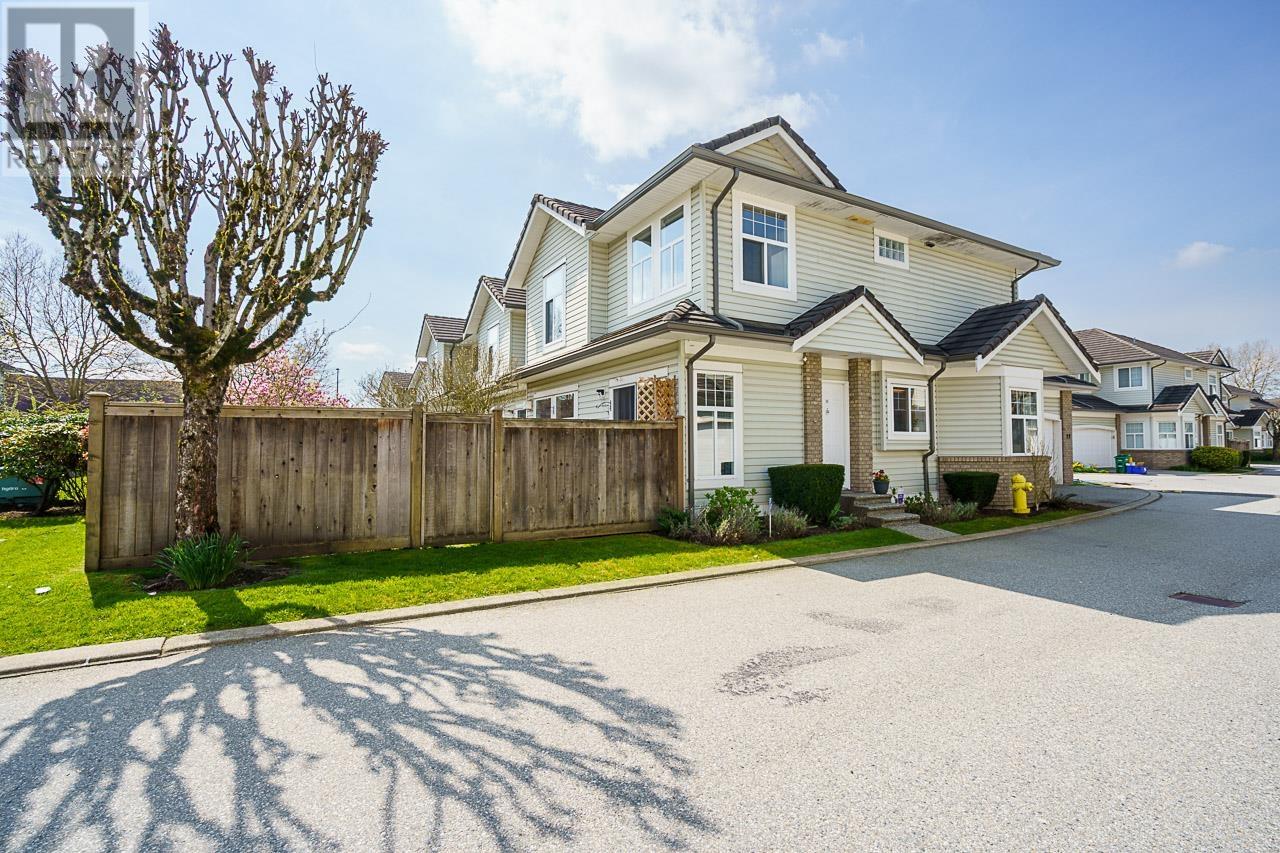 Property at 33 1290 AMAZON DRIVE image 4