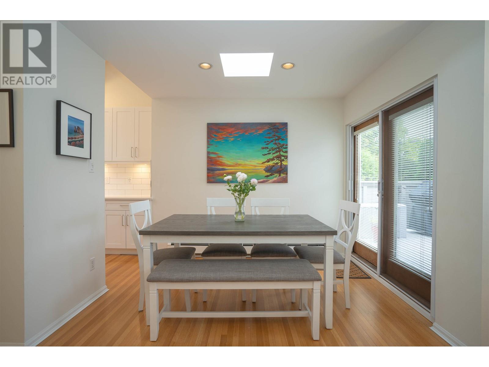 Listing Picture 12 of 38 : 1346 LABURNUM STREET, Vancouver / 溫哥華 - 魯藝地產 Yvonne Lu Group - MLS Medallion Club Member