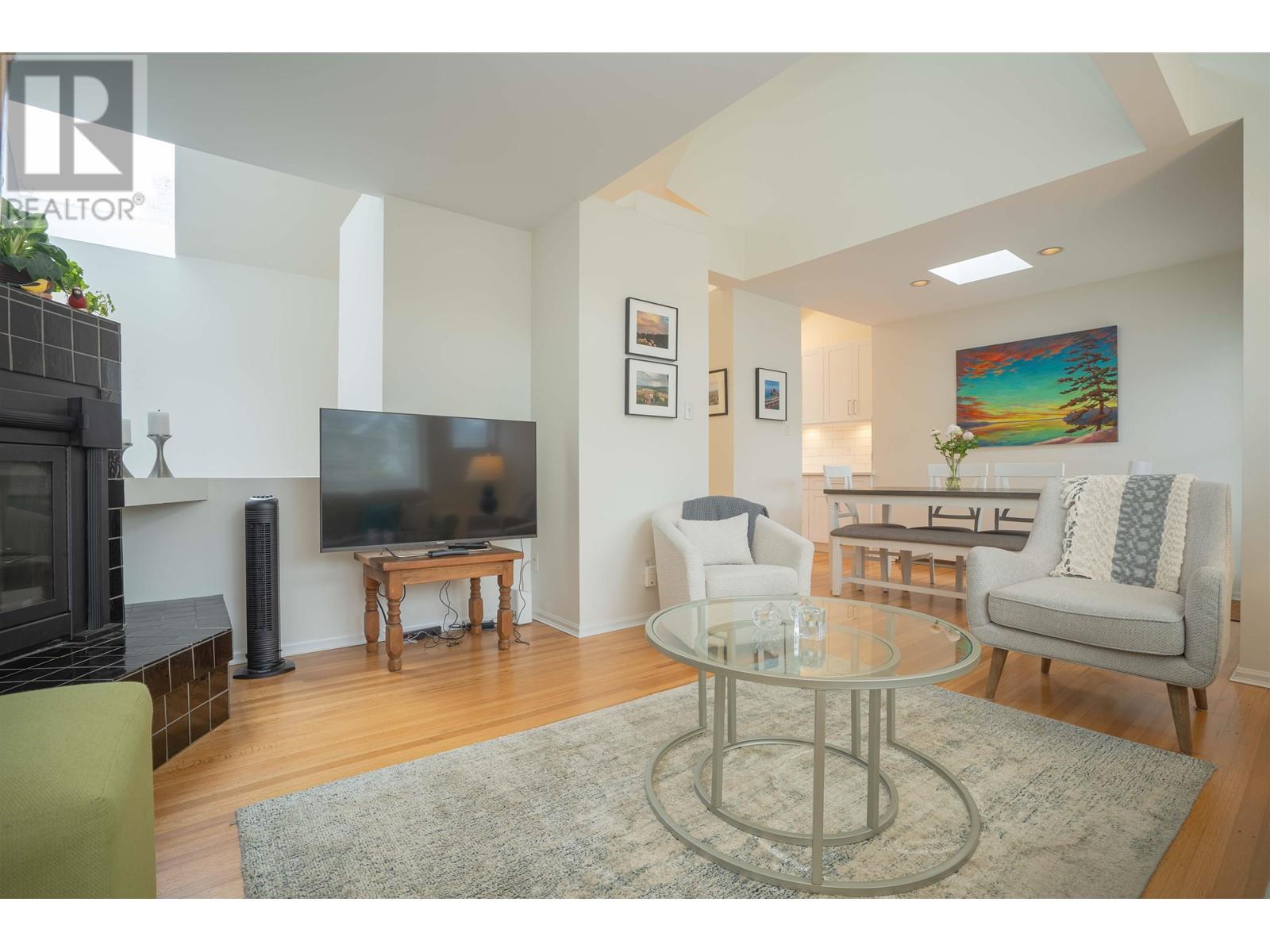 Listing Picture 16 of 38 : 1346 LABURNUM STREET, Vancouver / 溫哥華 - 魯藝地產 Yvonne Lu Group - MLS Medallion Club Member