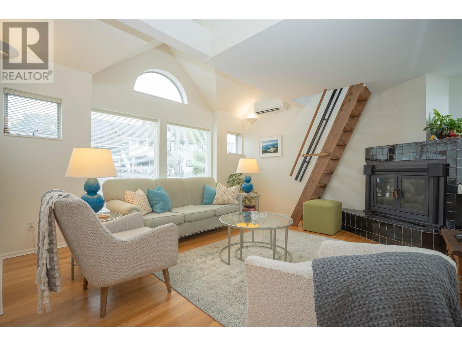 Listing Picture 15 of 38 : 1346 LABURNUM STREET, Vancouver / 溫哥華 - 魯藝地產 Yvonne Lu Group - MLS Medallion Club Member