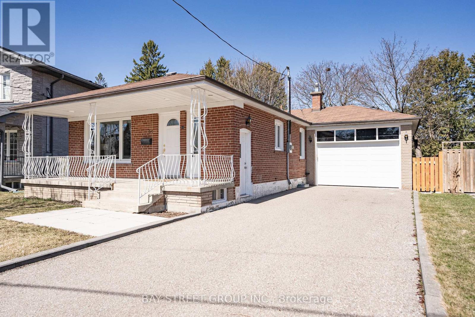 Property at 51 ROCKPORT CRESCENT image 1
