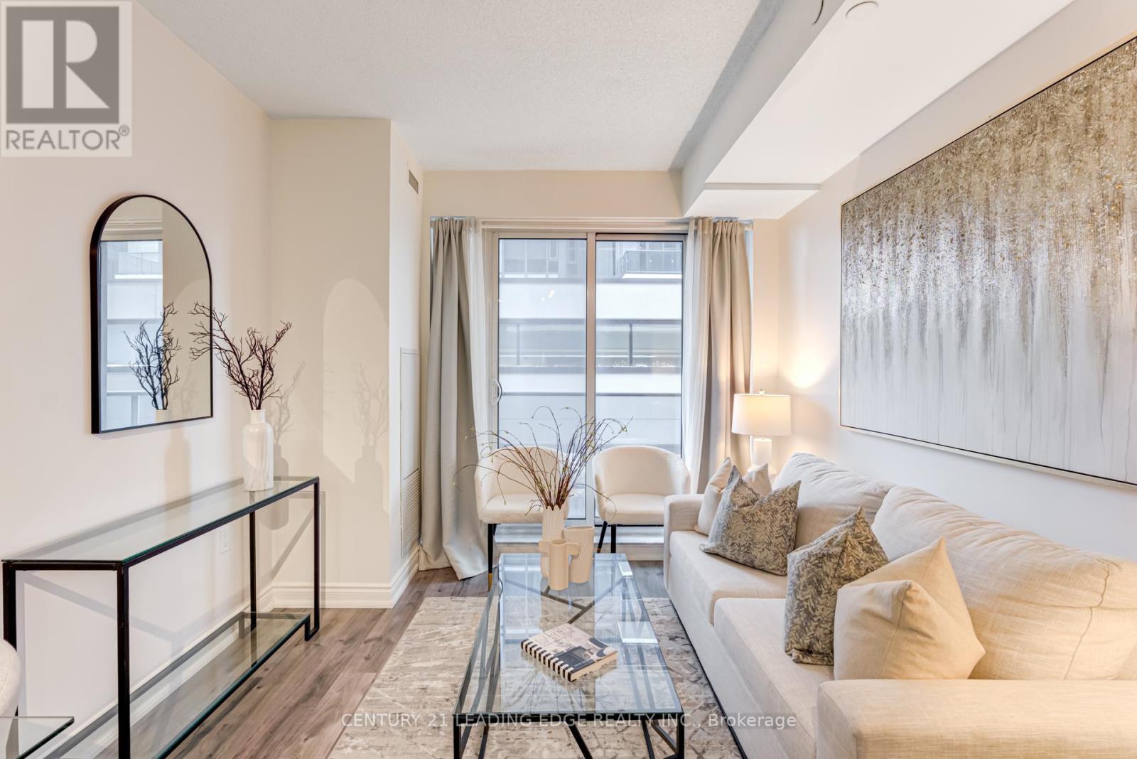 203 - 9608 Yonge Street, Richmond Hill, Ontario  L4C 0X4 - Photo 11 - N12091905