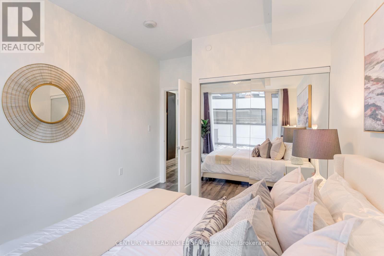 203 - 9608 Yonge Street, Richmond Hill, Ontario  L4C 0X4 - Photo 23 - N12091905