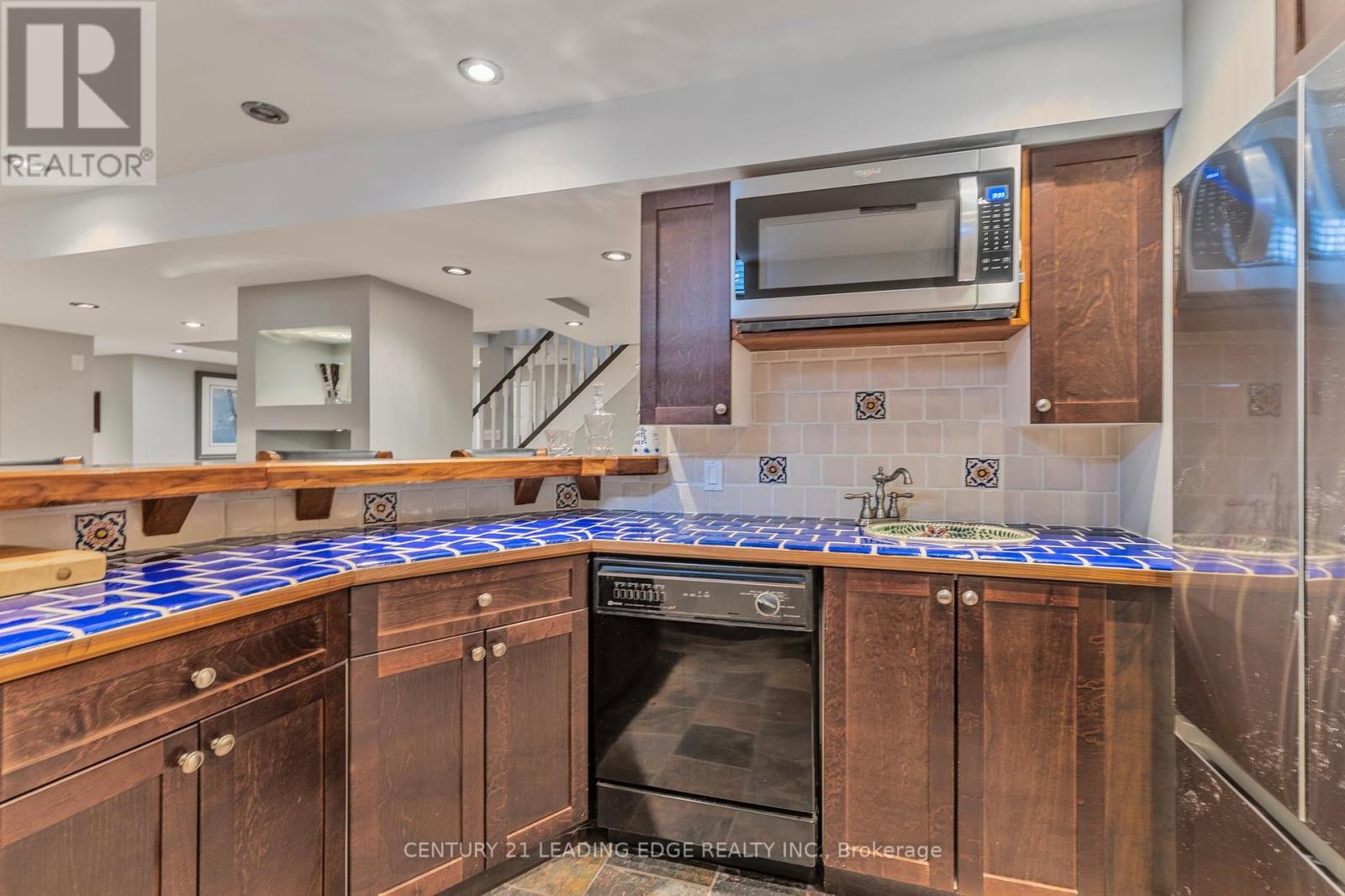 53 Fairwood Drive, Georgina, Ontario  L4P 3S2 - Photo 36 - N12091925