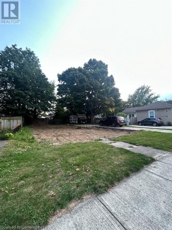 Property at 170 ST DAVID Street image 1