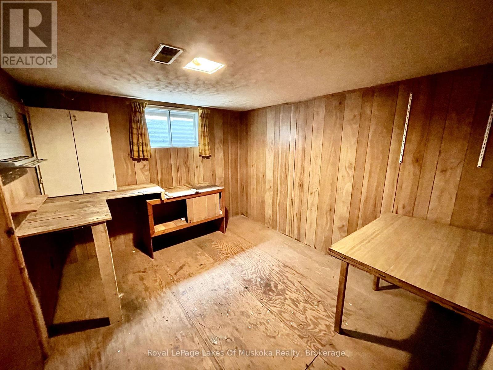 44 Gouldie Street, Huntsville, Ontario  P1H 2P4 - Photo 18 - X12091949