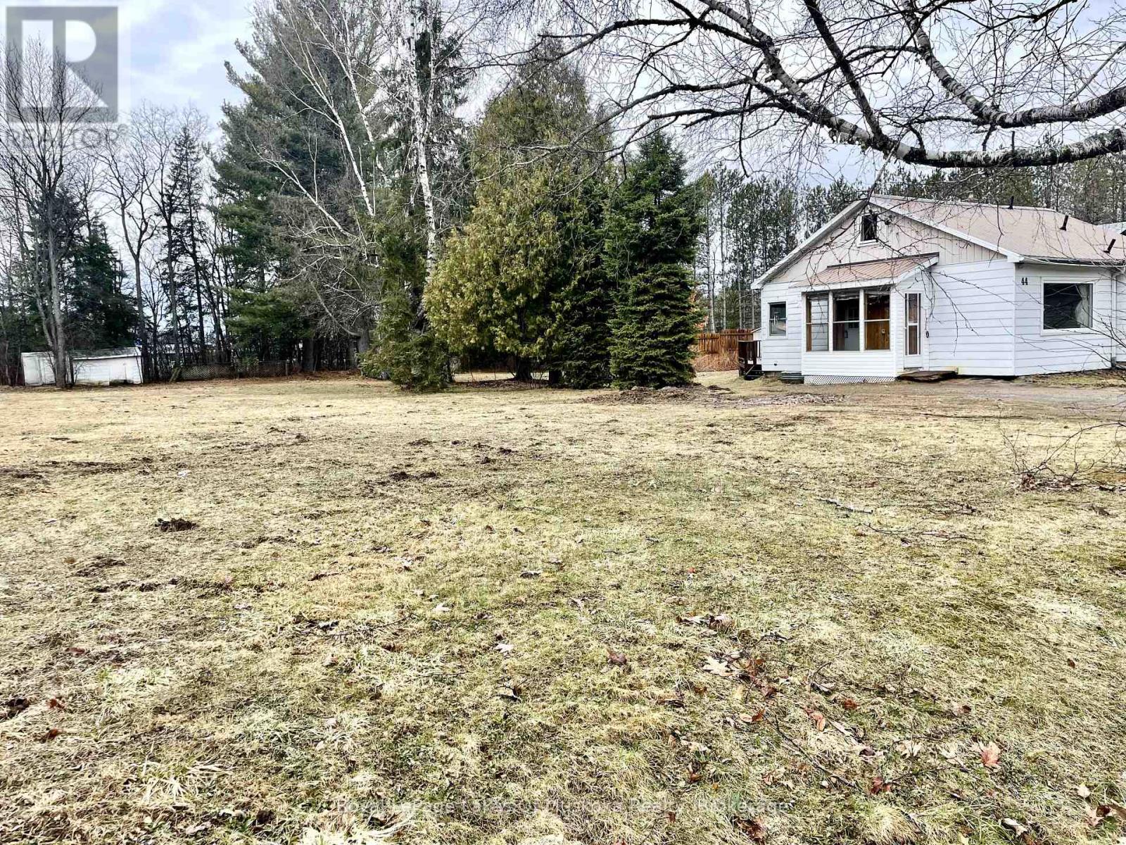 44 Gouldie Street, Huntsville, Ontario  P1H 2P4 - Photo 23 - X12091949