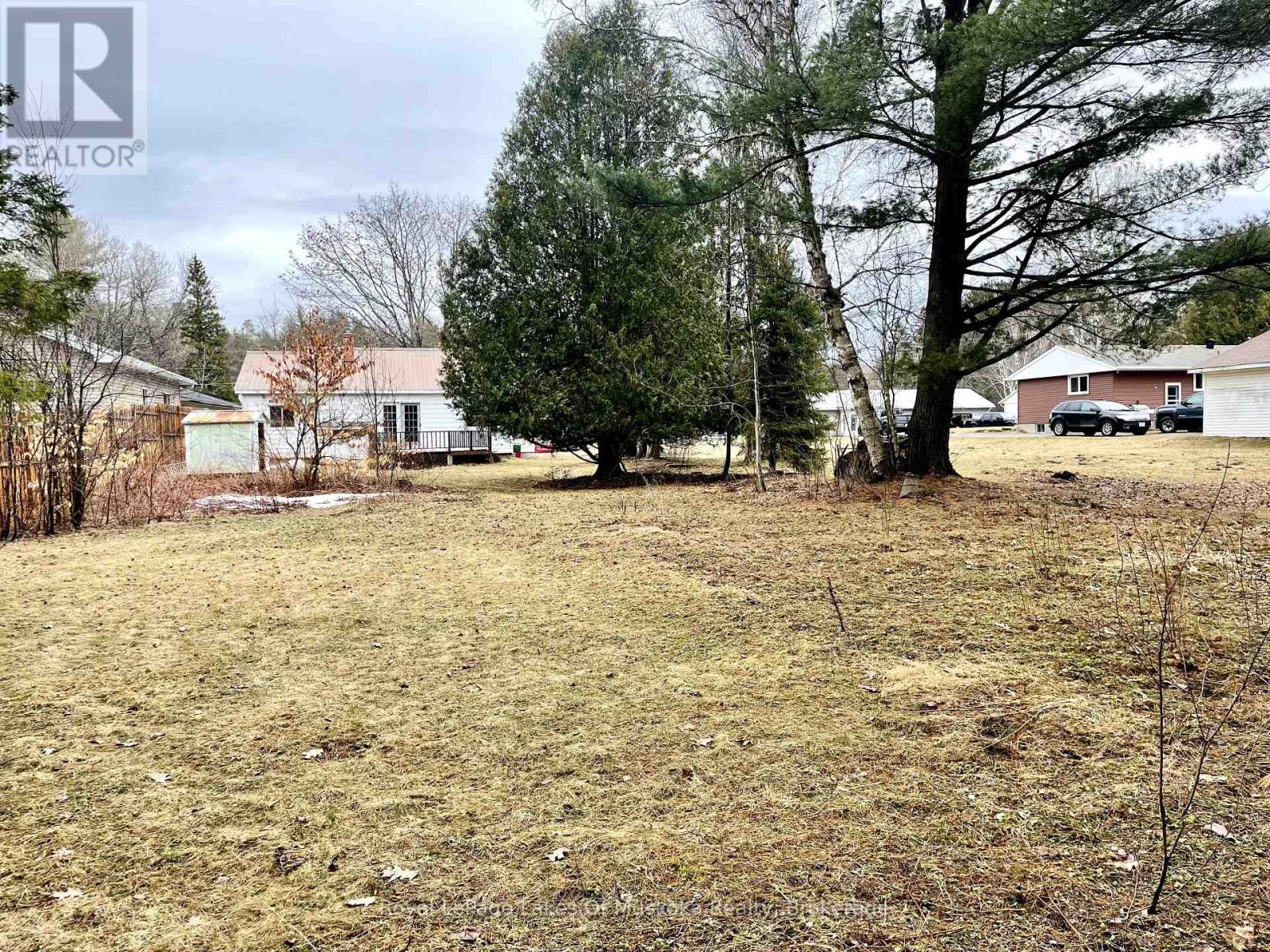 44 Gouldie Street, Huntsville, Ontario  P1H 2P4 - Photo 29 - X12091949