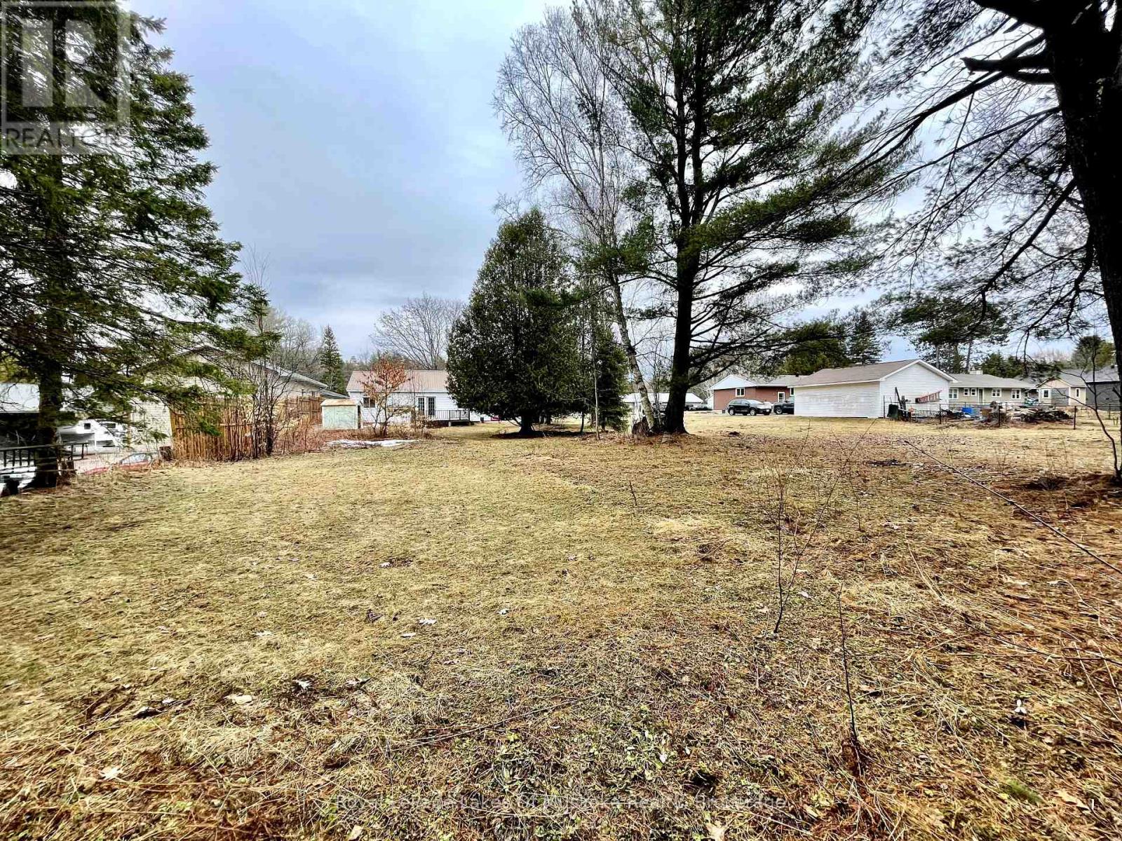 44 Gouldie Street, Huntsville, Ontario  P1H 2P4 - Photo 33 - X12091949
