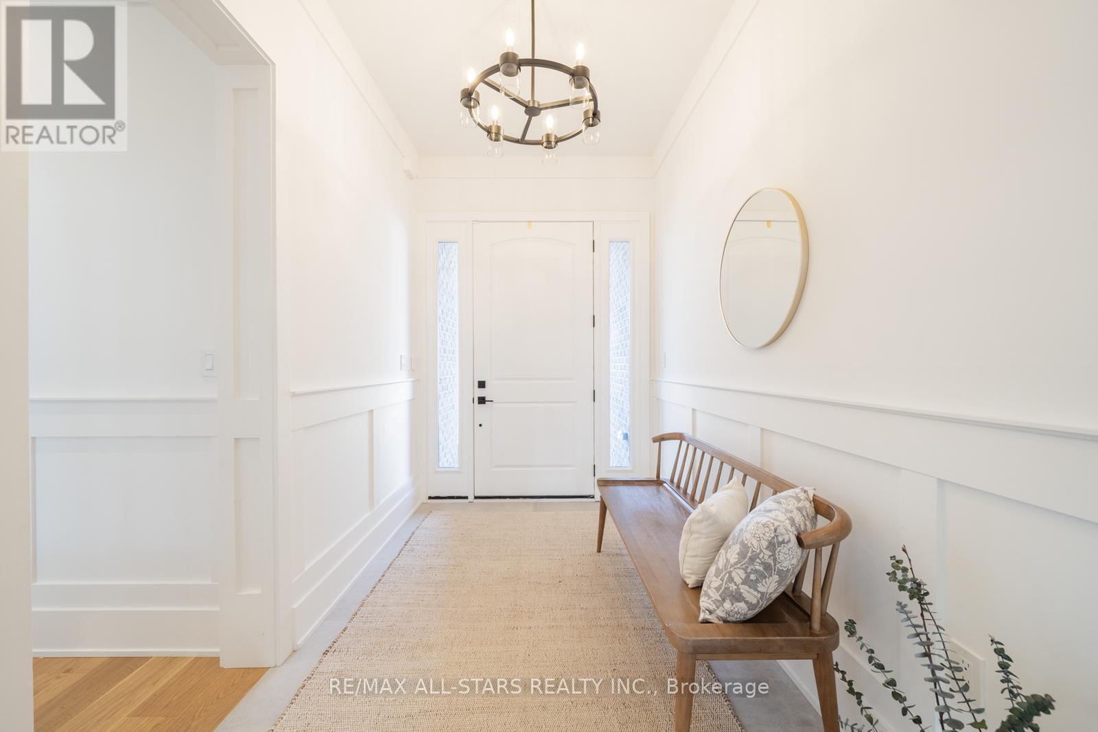 Property at 116 MONTREAL STREET image 4