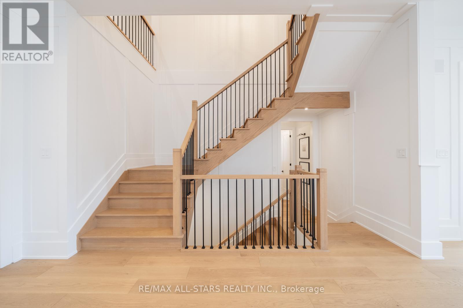 Property at 116 MONTREAL STREET image 5