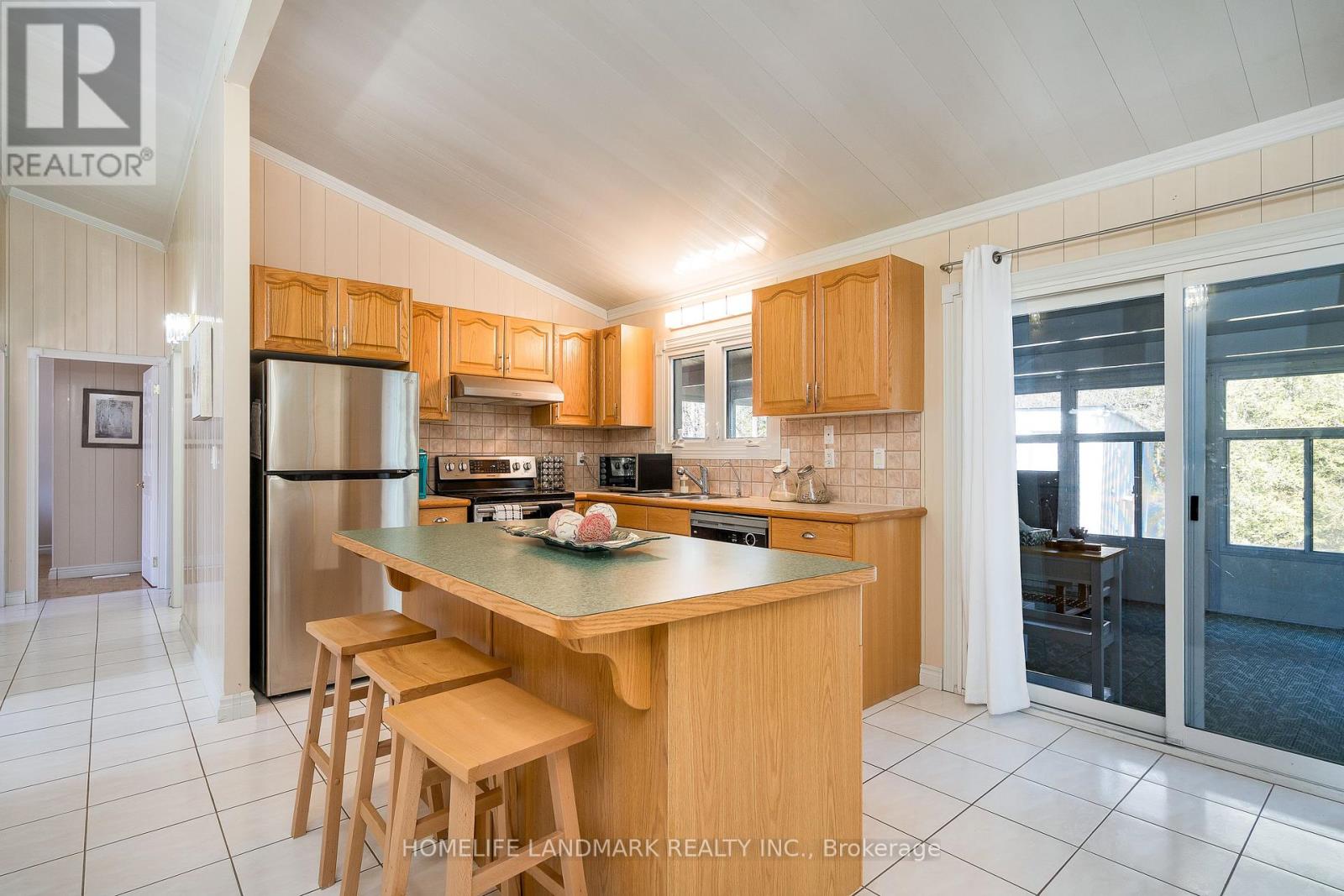 19 62nd Street N, Wasaga Beach, Ontario  L9Z 1V4 - Photo 22 - S12091954