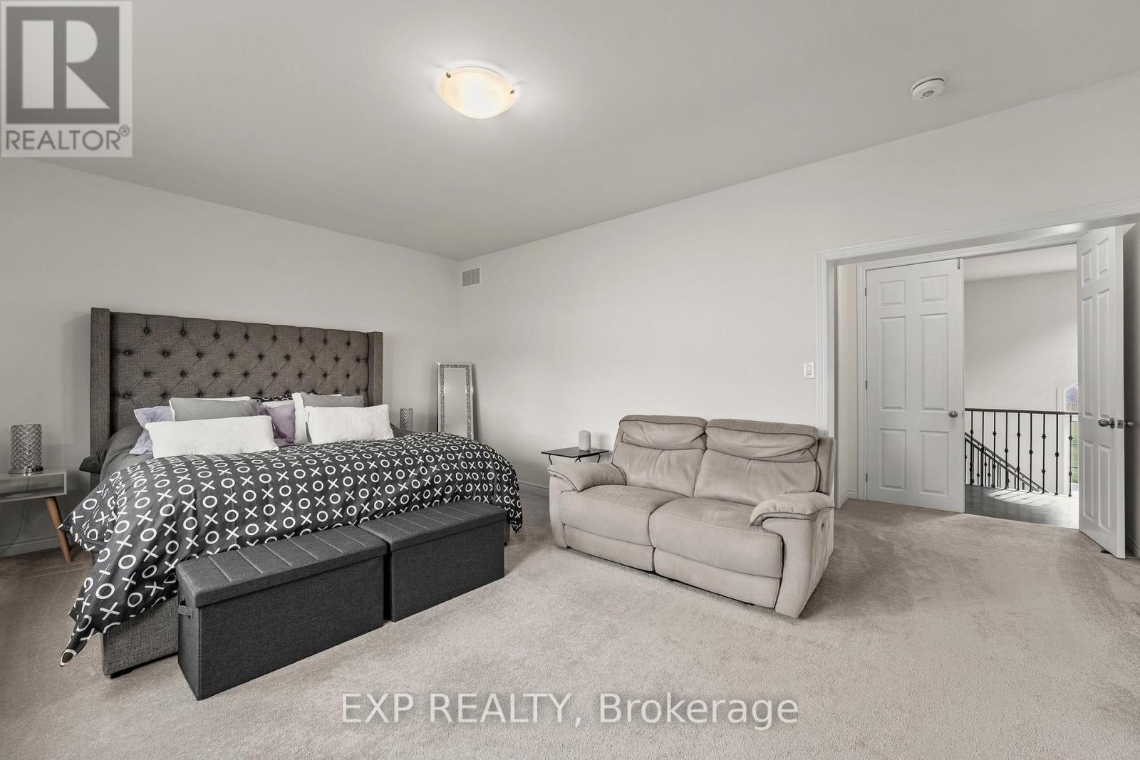 113 Rugman Crescent, Springwater, Ontario  L9X 2A5 - Photo 19 - S12091958