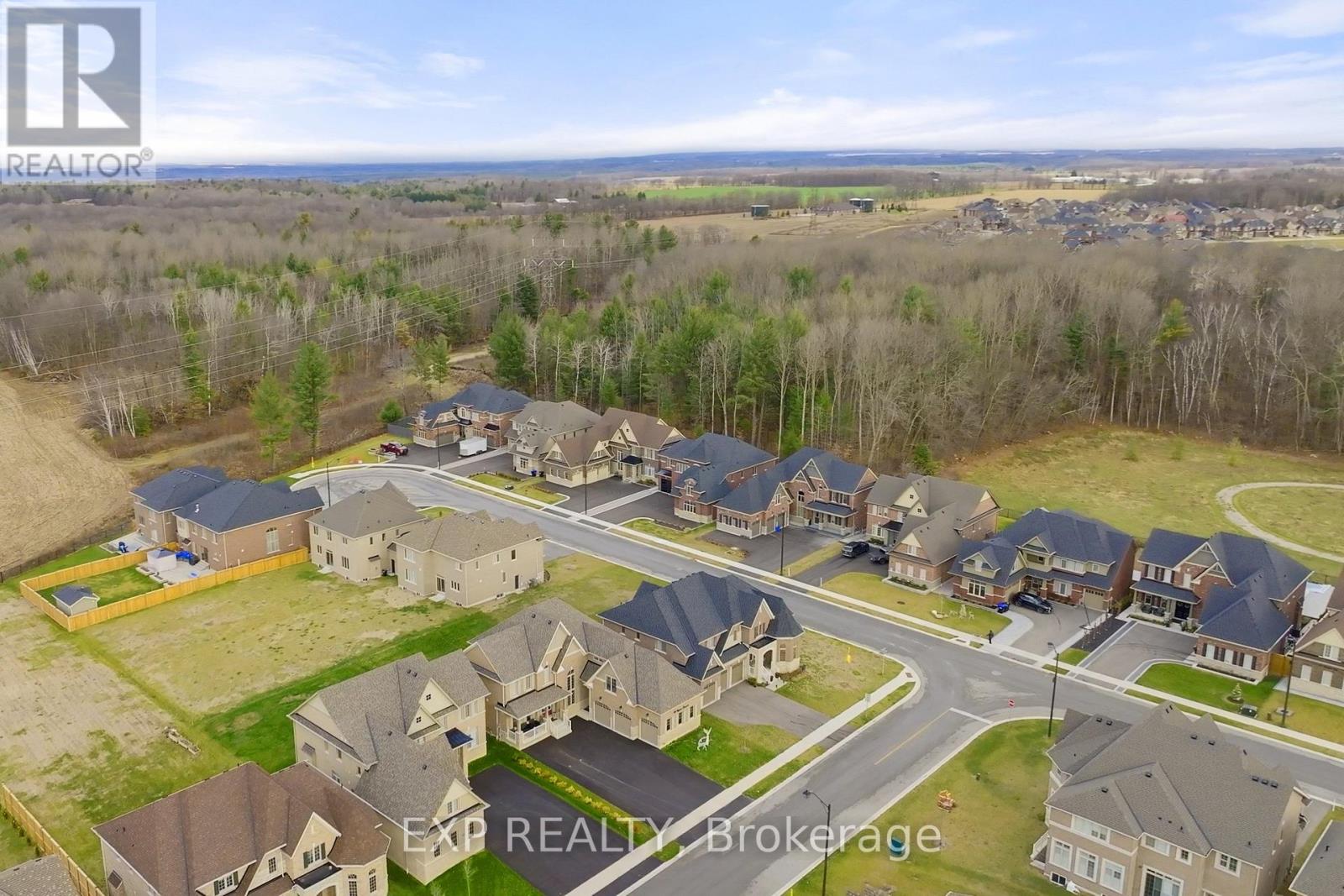 113 Rugman Crescent, Springwater, Ontario  L9X 2A5 - Photo 39 - S12091958