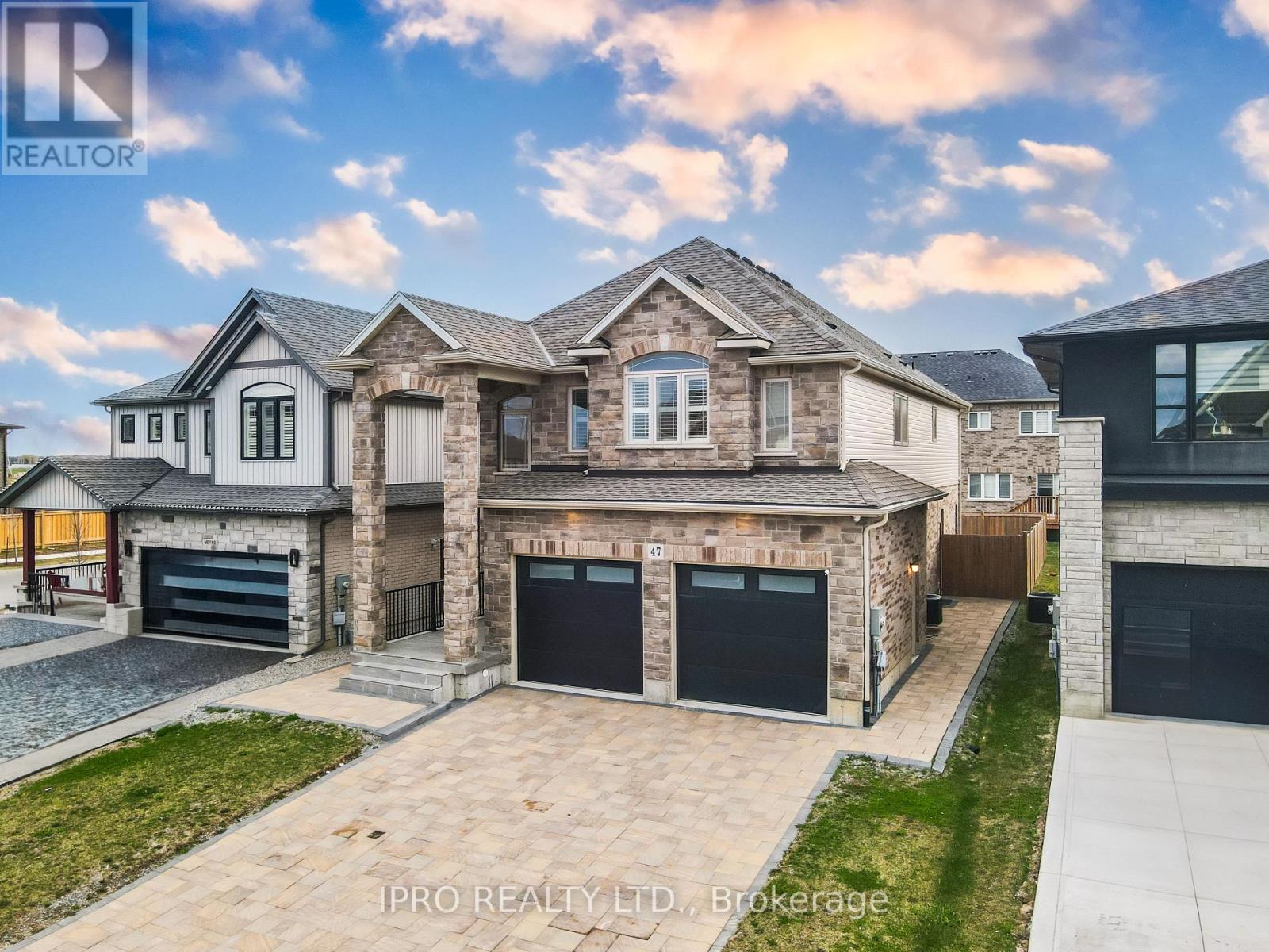 Property at 47 HOMESTEAD WAY image 2