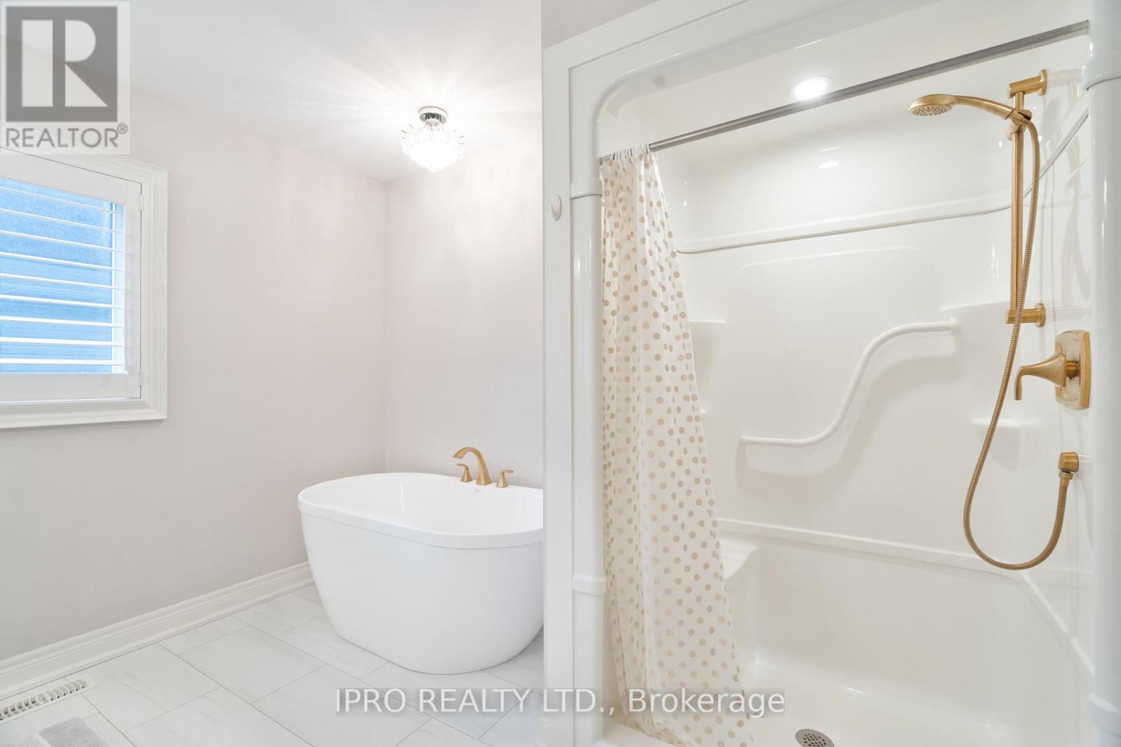 47 Homestead Way, Thorold, Ontario  L2V 0H1 - Photo 20 - X12091948