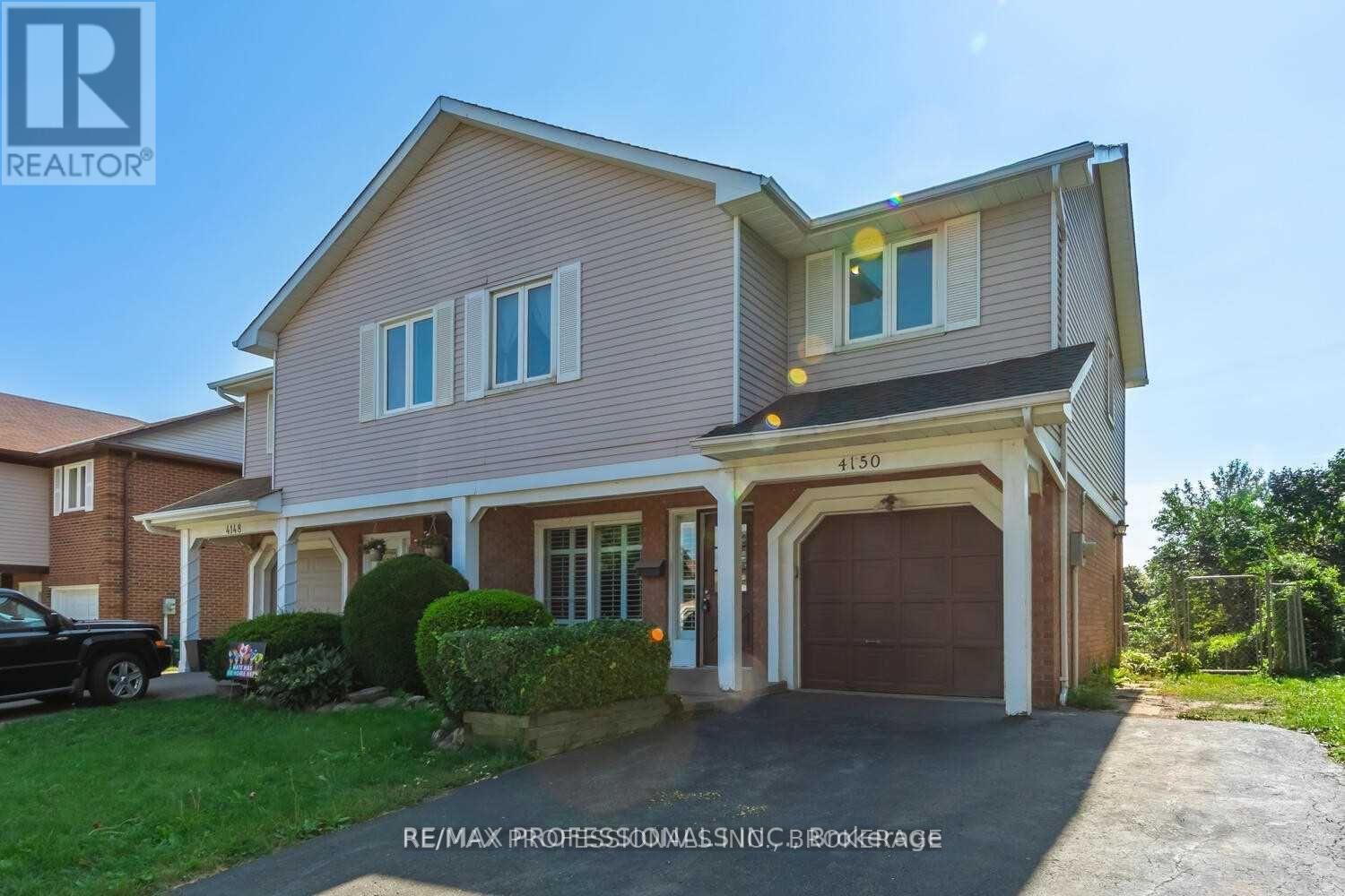 Upper - 4150 Sunflower Drive, Mississauga, Ontario  L5L 2L5 - Photo 1 - W12091975