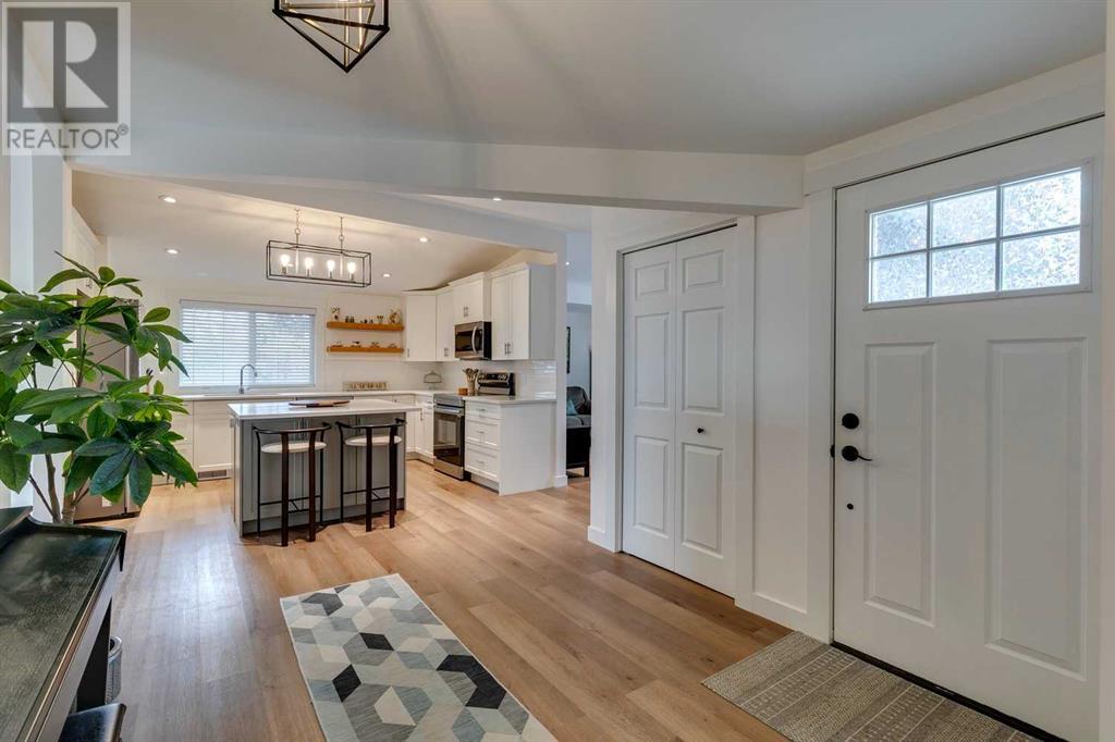 Property at 604 Sherman Avenue SW image 4