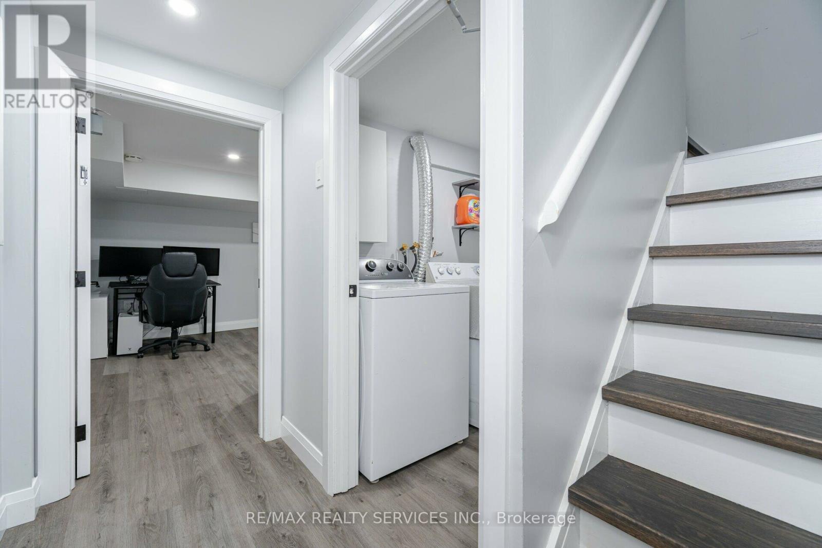 240 Taylor Mills Drive S, Richmond Hill, Ontario  L4C 2S6 - Photo 28 - N12092006